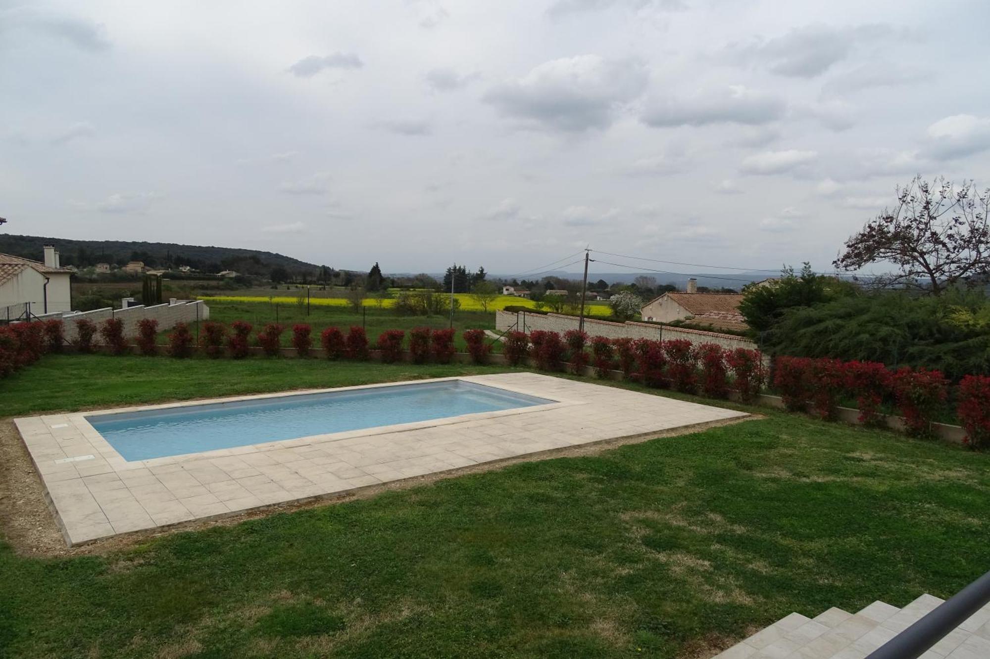 Villa Familiale Avec Piscine, Jardin A 10 Mn D'Uzes Flaux Buitenkant foto